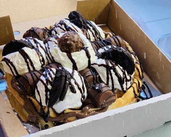 Munchies dessert delivery banner